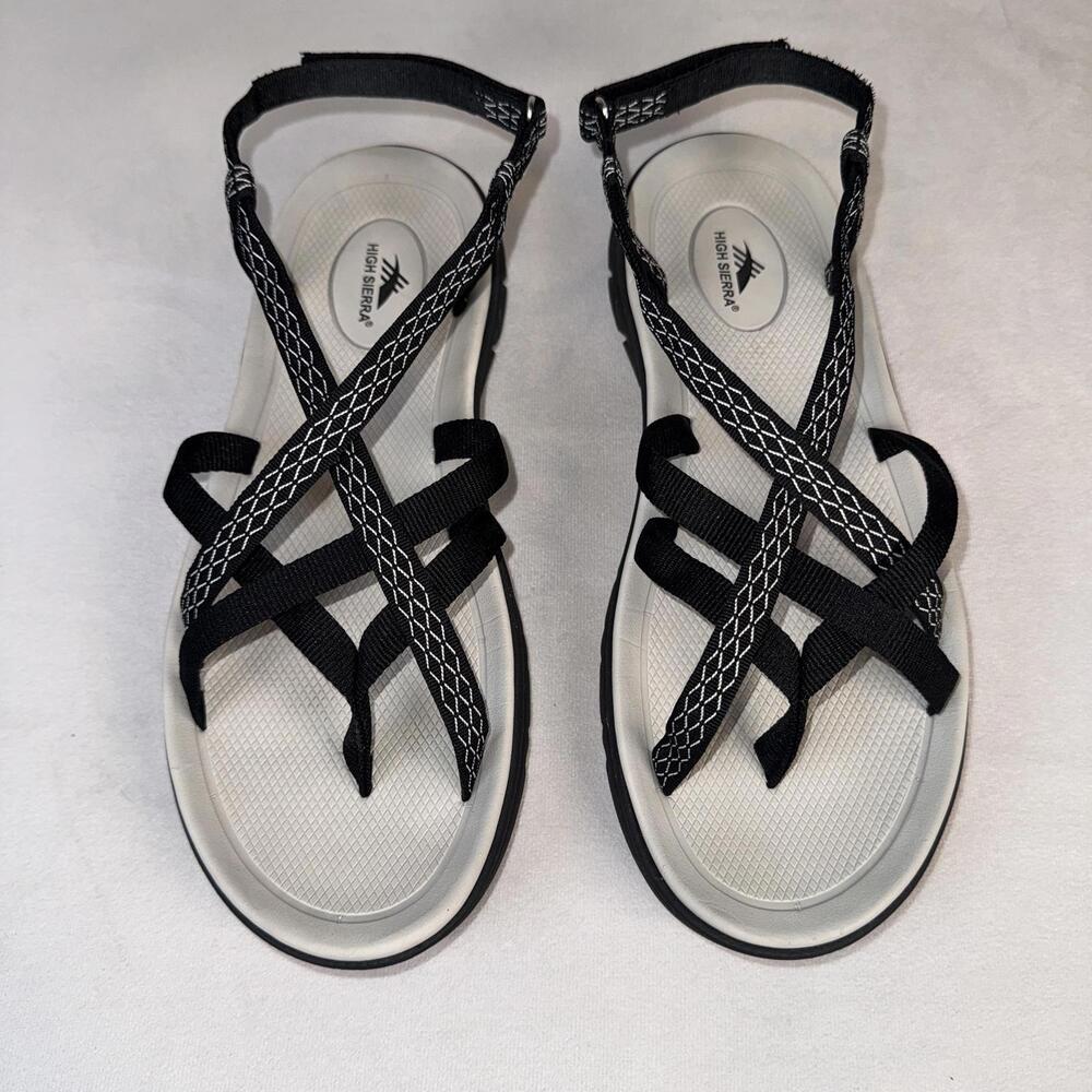 High Sierra Black Strappy Flip Flop Sandal - 9